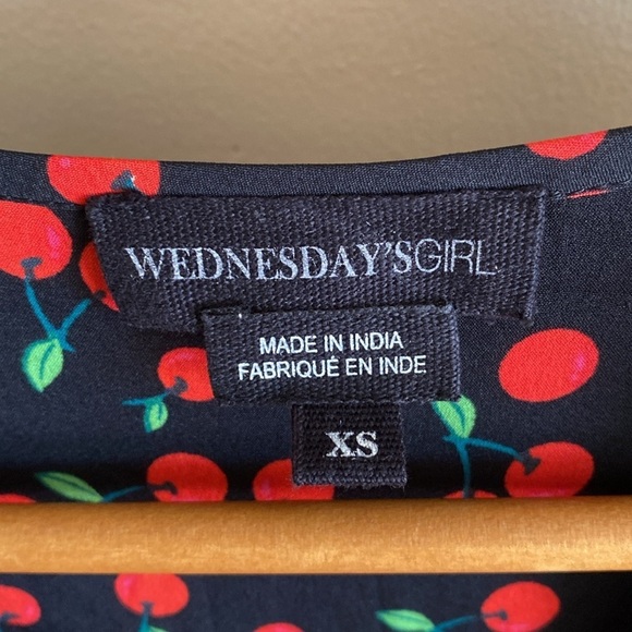 Wednesday's Girl mini tea ruched dress in cherry print Size XS - Picture 8 of 15